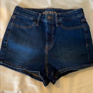 LAST CHANCE- Wild Fable high rise jean shorts
